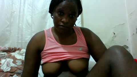 Snapshot of steamy_gal chatting on 12, 6, 2026 steamy_gal online show from 12, 6, 2026