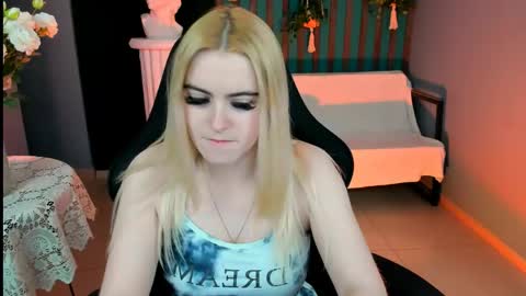 Snapshot of stef_nicks chatting on 22, 5, 2026 stef_nicks online show from 22, 5, 2026