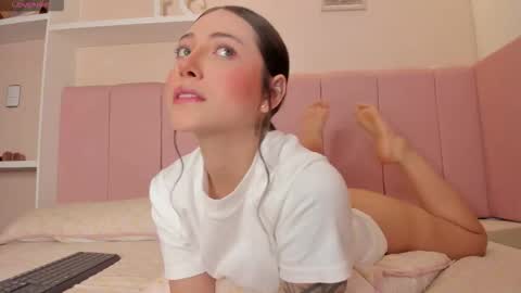 Stefa Gomez  online show from 12, 3, 2026