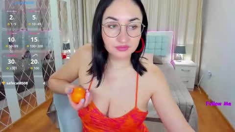 StefanaWinter online show from 10, 2, 2026