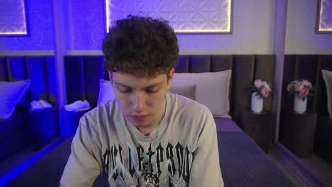 Esrefan online show from 1, 4, 2026