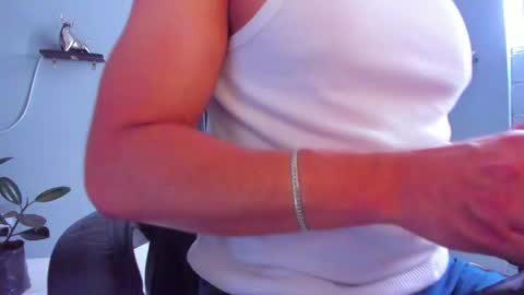 Snapshot of stefann_salvatore chatting on 10, 3, 2026 Stefann Salvatore online show from 10, 3, 2026