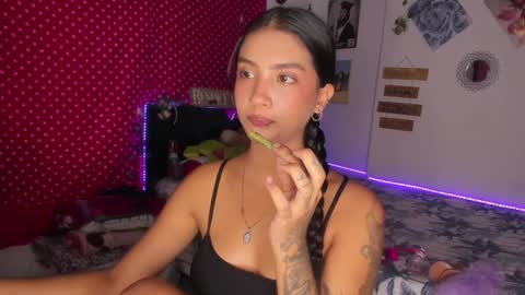 Im MiaIts my first day here  online show from 12, 1, 2025