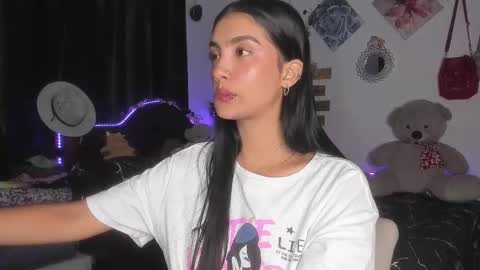 Im MiaIts my first day here  online show from 14, 2, 2025