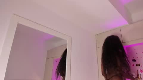 stefannyevans_ online show from 20, 11, 2025