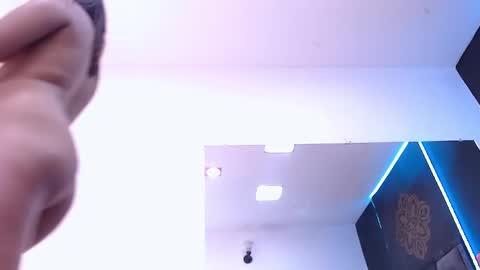 Stefany Brown online show from 25, 2, 2025