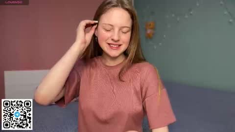 STEFI  Streams every day from 10 PM GTM1  online show from 8, 2, 2026