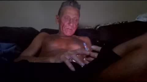 Snapshot of stefy1037 chatting on 17, 5, 2026 stefy1037 online show from 17, 5, 2026