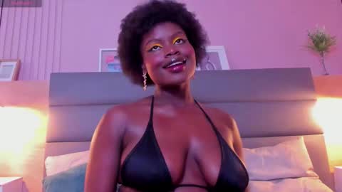 Snapshot of stela_ebony chatting on 14, 11, 2025 STELA online show from 14, 11, 2025
