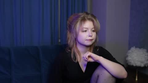 Stella online show from 3, 3, 2026