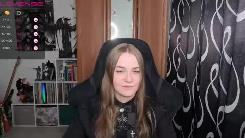 Snapshot of stella_and_carol chatting on 28, 5, 2026 Diana online show from 28, 5, 2026