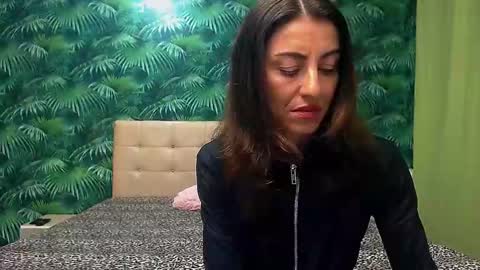 Snapshot of stella_john chatting on 10, 1, 2025 Stella John online show from 10, 1, 2025