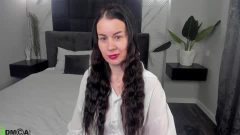stella online show from 19, 10, 2025