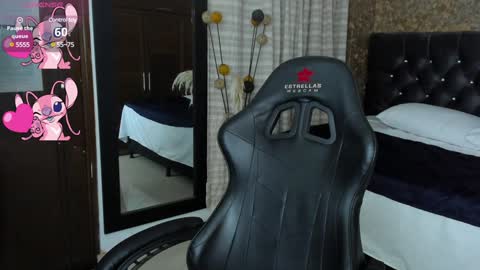 Snapshot of stella_xue chatting on 7, 2, 2025 Estella online show from 7, 2, 2025