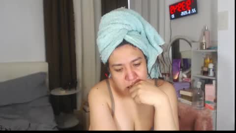 Snapshot of stellahugets chatting on 22, 6, 2026 Stella online show from 22, 6, 2026