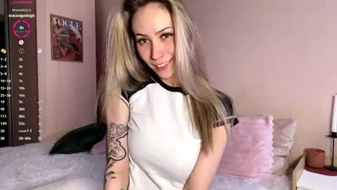 Snapshot of stellar_blade chatting on 14, 4, 2026 Alexia online show from 14, 4, 2026