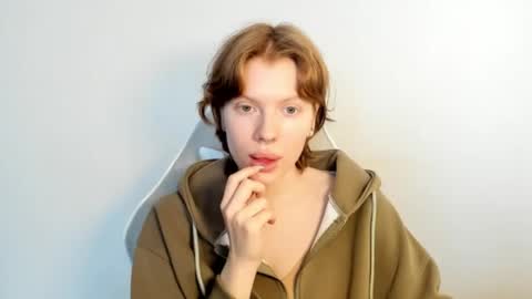 Snapshot of stellaswen chatting on 3, 2, 2026 S T E L L A online show from 3, 2, 2026