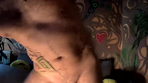 Snapshot of stenlyvrbich chatting on 11, 1, 2025 lee online show from 11, 1, 2025