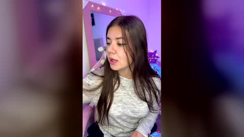 Snapshot of stepha_sweet chatting on 23, 12, 2025 Emma online show from 23, 12, 2025