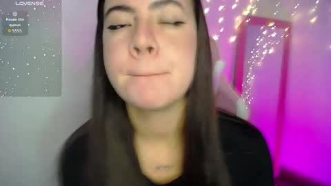 Snapshot of stepha_sweet chatting on 6, 1, 2026 Emma online show from 6, 1, 2026