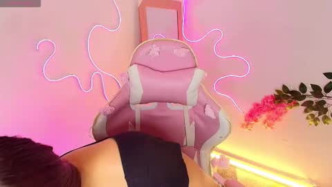 Snapshot of stepha_sweet chatting on 16, 2, 2026 Emma online show from 16, 2, 2026