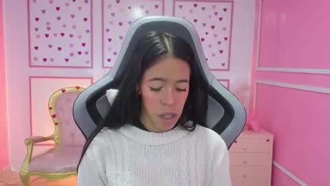 Stephania online show from 17, 9, 2025