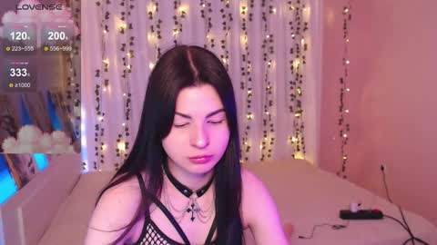stephanie_diaz online show from 4, 3, 2026