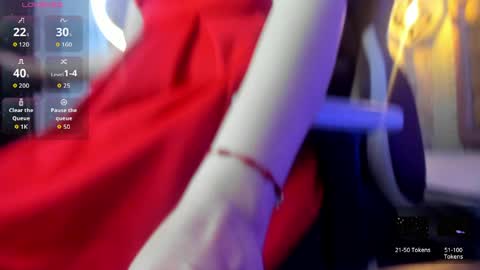 Snapshot of stephaniesun_ chatting on 5, 4, 2026 Stephaniesun online show from 5, 4, 2026