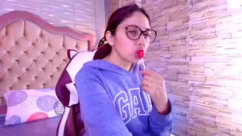 Snapshot of stephaniesun_ chatting on 28, 7, 2026 Stephaniesun online show from 28, 7, 2026
