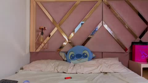 Snapshot of stephany_grand chatting on 23, 4, 2026 stephany_grand online show from 23, 4, 2026