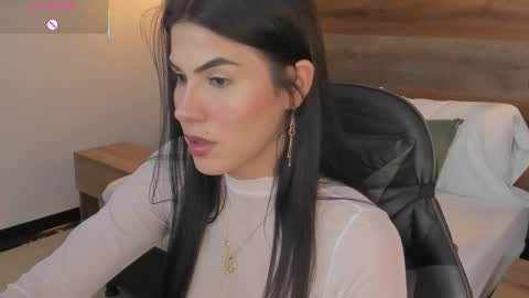 Snapshot of stephanya_ chatting on 7, 2, 2026 S T E P H A N Y A online show from 7, 2, 2026