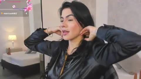 Snapshot of stephanya_ chatting on 12, 7, 2026 S T E P H A N Y A online show from 12, 7, 2026