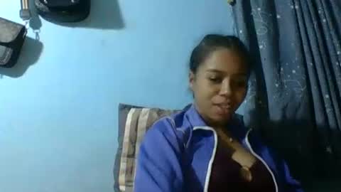 Snapshot of stephaolysca chatting on 19, 5, 2026 stephaolysca online show from 19, 5, 2026