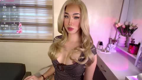 Snapshot of stephysweeny chatting on 1, 3, 2026 Steph online show from 1, 3, 2026