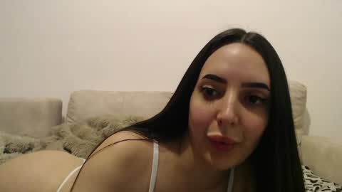 StepMommy19 online show from 11, 3, 2026