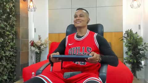 Snapshot of sterling_magnus chatting on 28, 2, 2026 online show from 28, 2, 2026