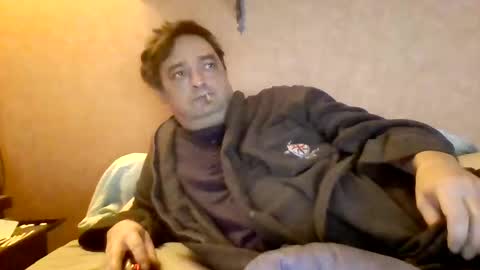 Snapshot of stevefromfrance chatting on 7, 12, 2024 stevefromfrance online show from 7, 12, 2024