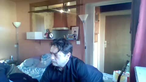 Snapshot of stevefromfrance chatting on 26, 12, 2024 stevefromfrance online show from 26, 12, 2024
