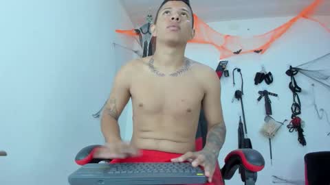 Steven online show from 2, 11, 2025