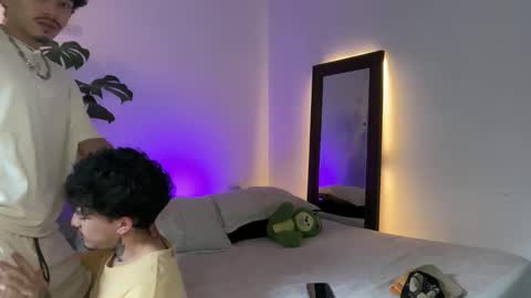 Daniel Steven Navarro online show from 30, 5, 2026