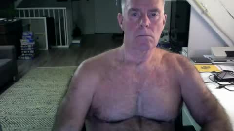 Snapshot of stevetwo chatting on 1, 2, 2025 stevetwo online show from 1, 2, 2025