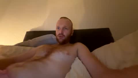 Snapshot of stevvo89 chatting on 21, 12, 2024 stevvo89 online show from 21, 12, 2024