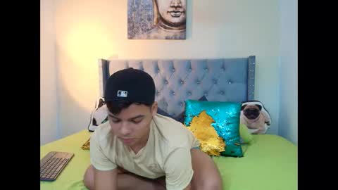 Snapshot of stewart_mateo_ chatting on 4, 10, 2025 stewart online show from 4, 10, 2025