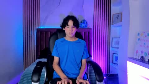 Sthepano  online show from 17, 4, 2026