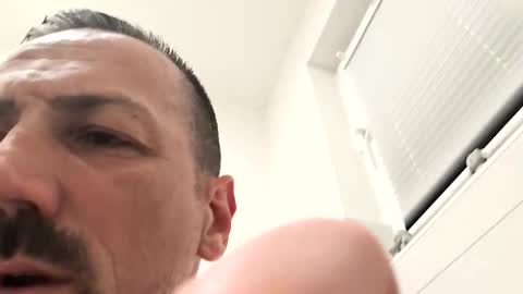 Snapshot of stifflerger chatting on 8, 4, 2026 Stifflerger online show from 8, 4, 2026