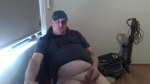 Snapshot of stiffyman55 chatting on 11, 3, 2025 stiffyman55 online show from 11, 3, 2025