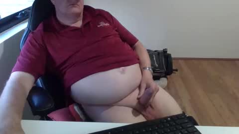 Snapshot of stiffyman55 chatting on 5, 11, 2025 stiffyman55 online show from 5, 11, 2025