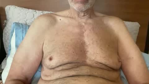 Snapshot of stillbad2 chatting on 31, 3, 2026 Stillbad2 online show from 31, 3, 2026