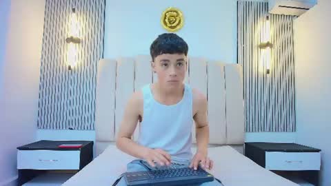 Snapshot of stiven_cooper2 chatting on 23, 6, 2026 stiven_cooper2 online show from 23, 6, 2026