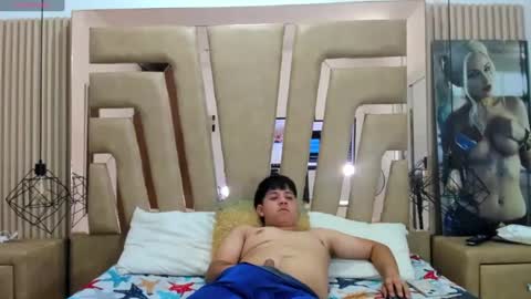 Snapshot of stiven_pooh chatting on 21, 12, 2024 Steven Pooh online show from 21, 12, 2024